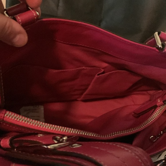 Coach signature satchel tote - Picture 7 of 8